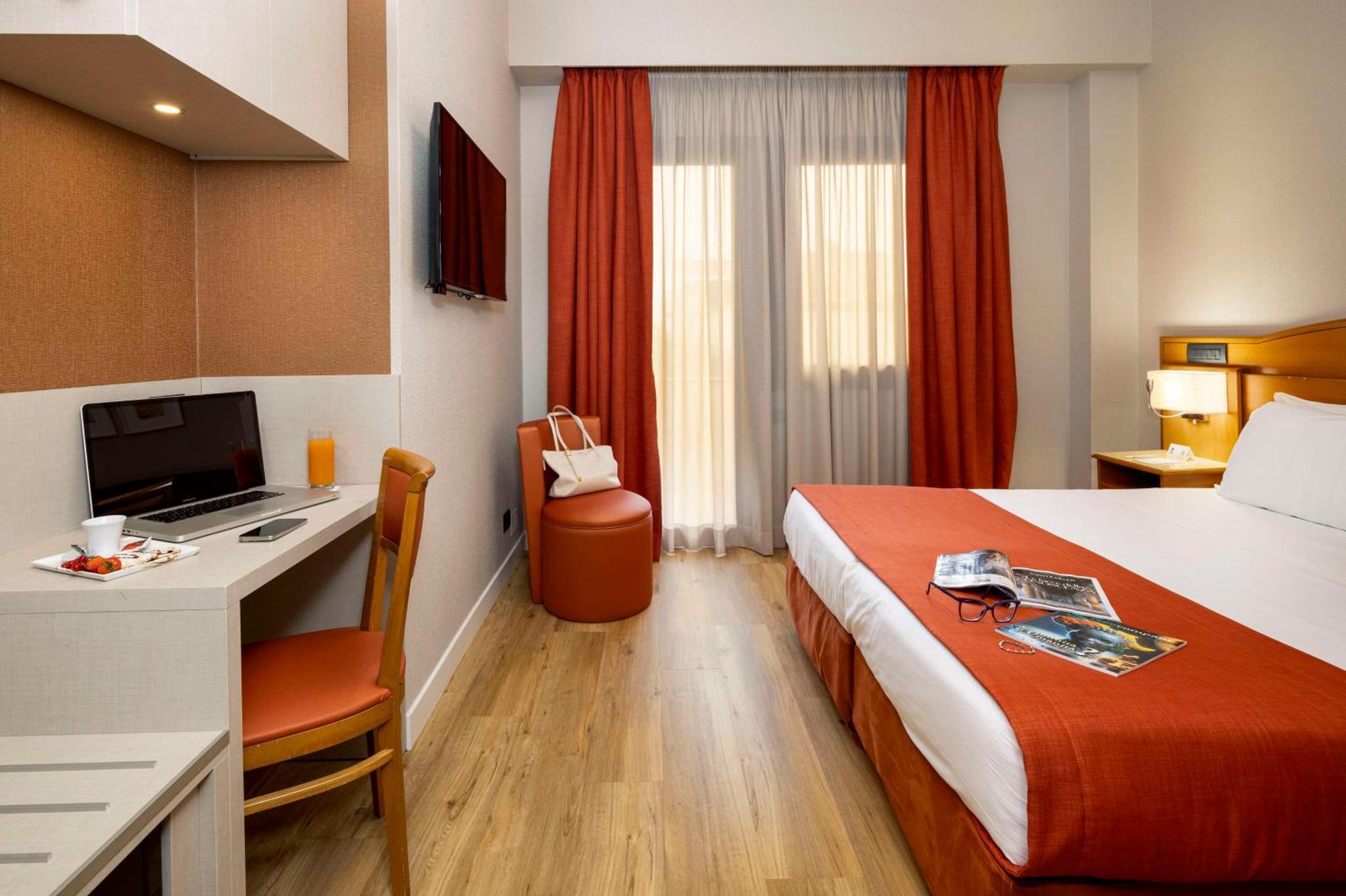 Best Western Hotel Rome Airport Fiumicino Exterior photo