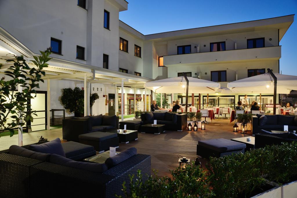 Best Western Hotel Rome Airport Fiumicino Exterior photo