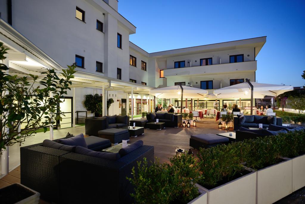 Best Western Hotel Rome Airport Fiumicino Exterior photo